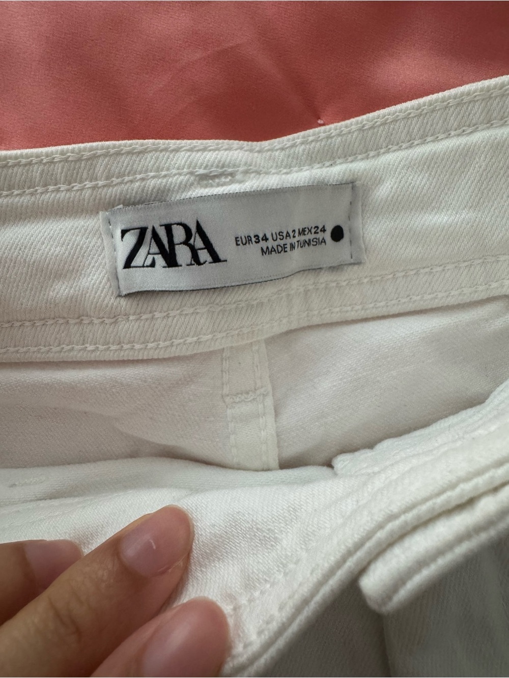 Zara White High-Rise Jeans with Front Seam - Picture 3 of 3